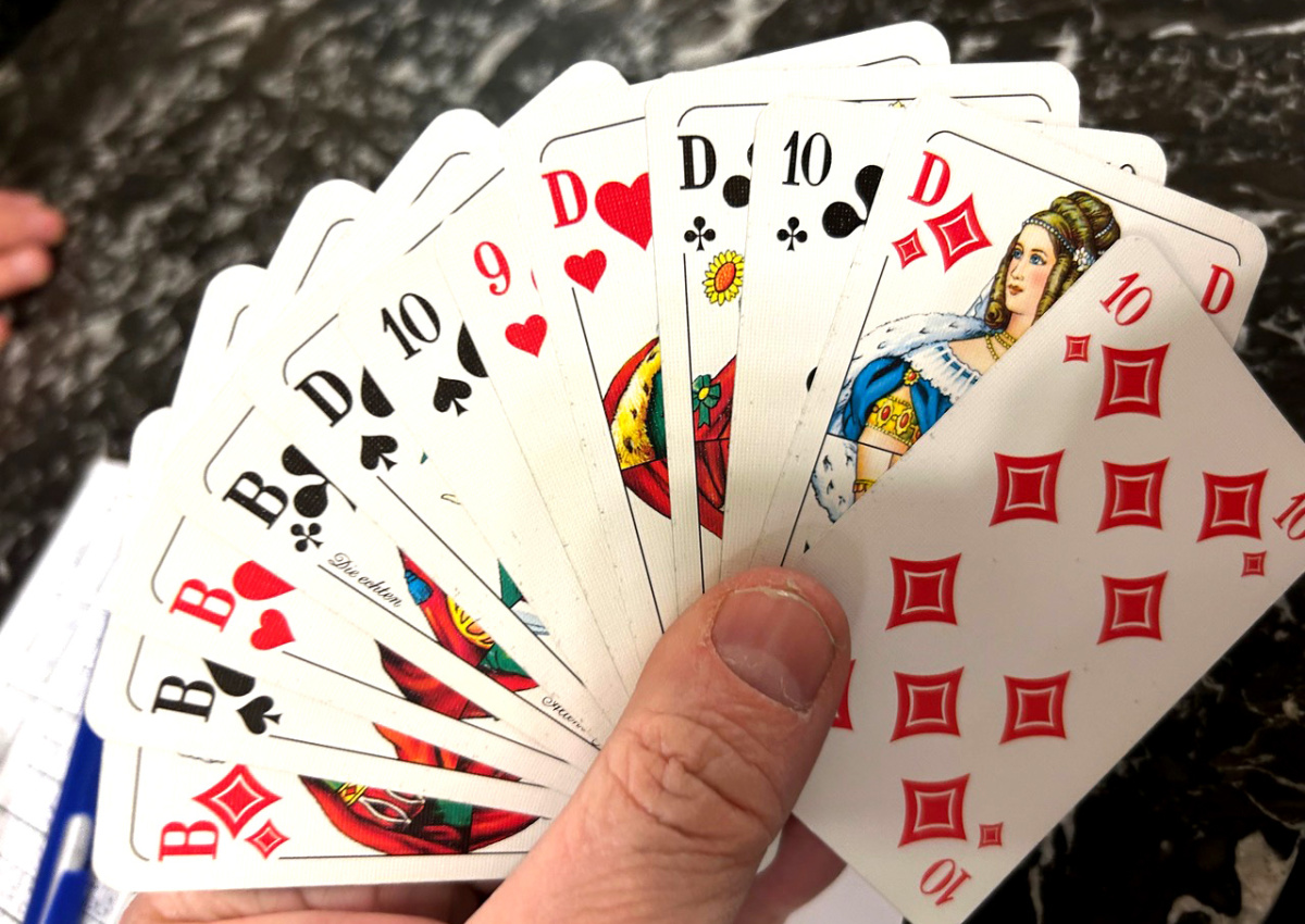 Spielstärke verbessern, Feinheiten lernen:
Bei uns inklusive.